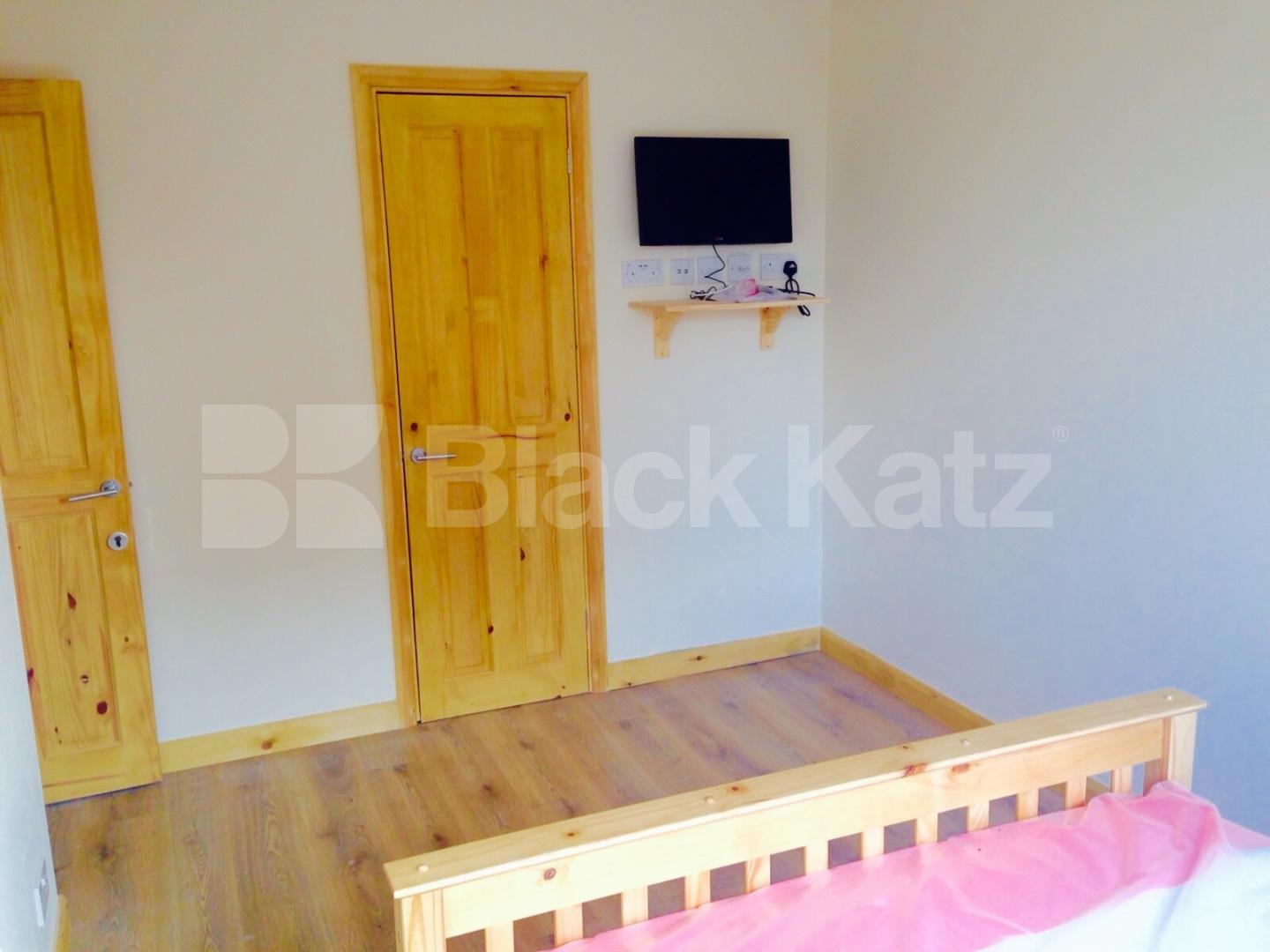 			UNDER OFFER, 4 Bedroom, 1 bath, 1 reception Terraced House			 Hersham Close, Roehampton